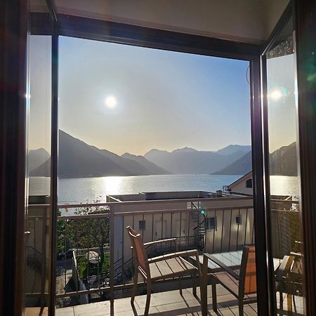 Modern Seaside Escape - Stunning Sea View - Private & Stylish Apartamento Kotor Exterior foto